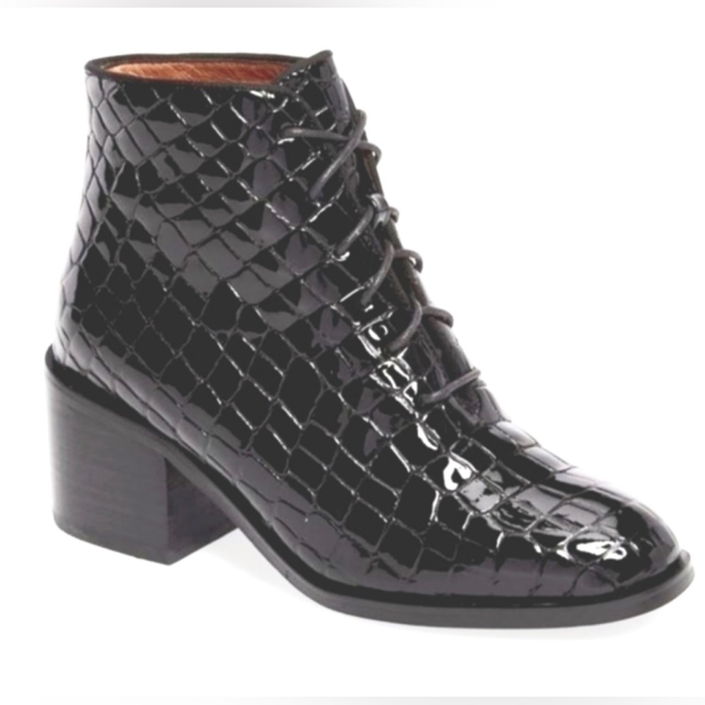 Jeffrey Campbell Talcott Patent Leather Booties size 9